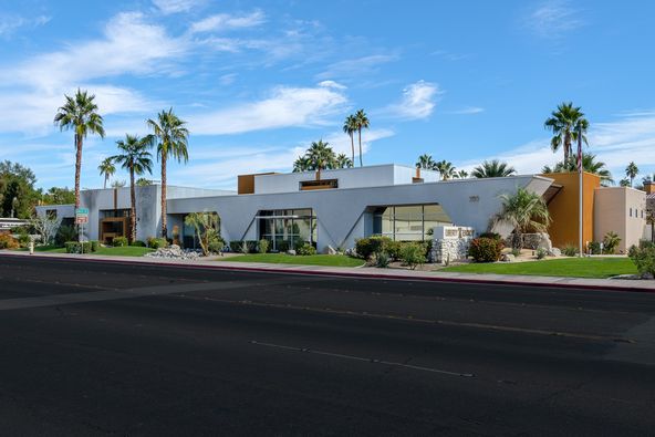 escrow companies palm springs